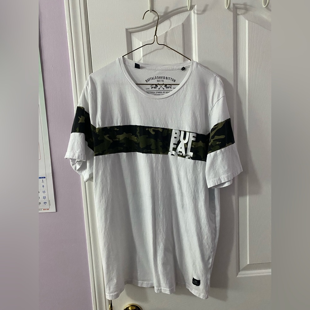 BUFFALO David Bitton | camo-print graphic tshirt | mens size xl - Picture 2 of 2